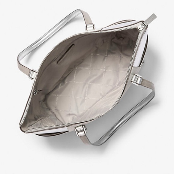 NWT Michael Kors Charlotte Large Signature Logo and Metallic Tote Bag - Picture 3 of 9